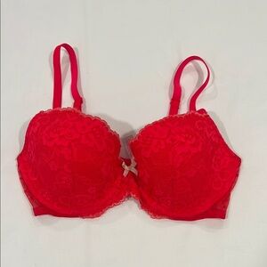 Victoria’s Secret 34D Red Lace Underwire Push-Up Bra Intimates